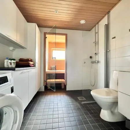 Kaksio Kanaalin Partaalla Hotel Rauma