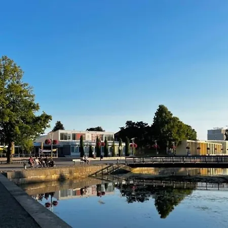 Kaksio Kanaalin Partaalla Rauma