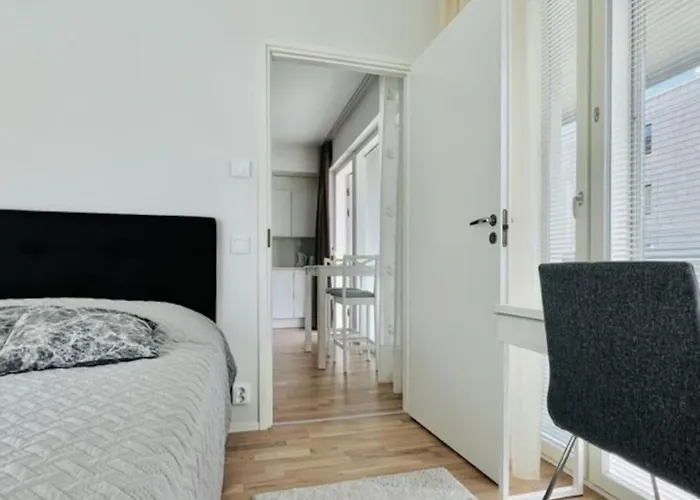 Kaksio Kanaalin Partaalla