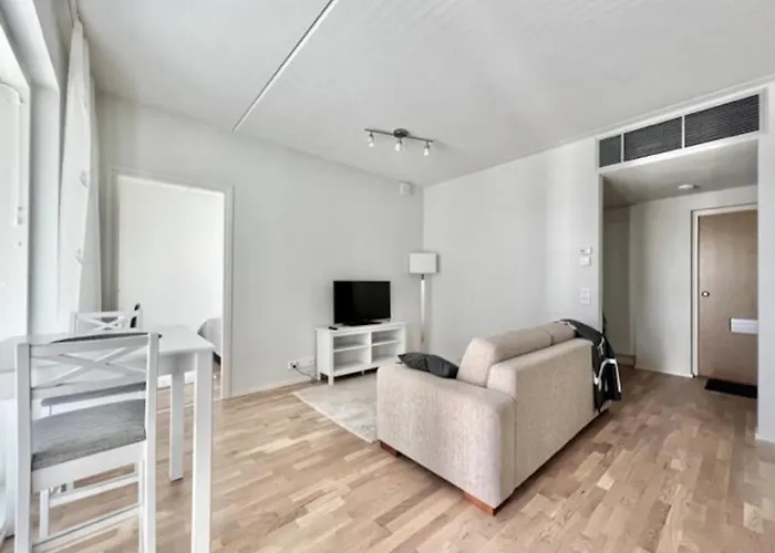 Kaksio Kanaalin Partaalla Rauma